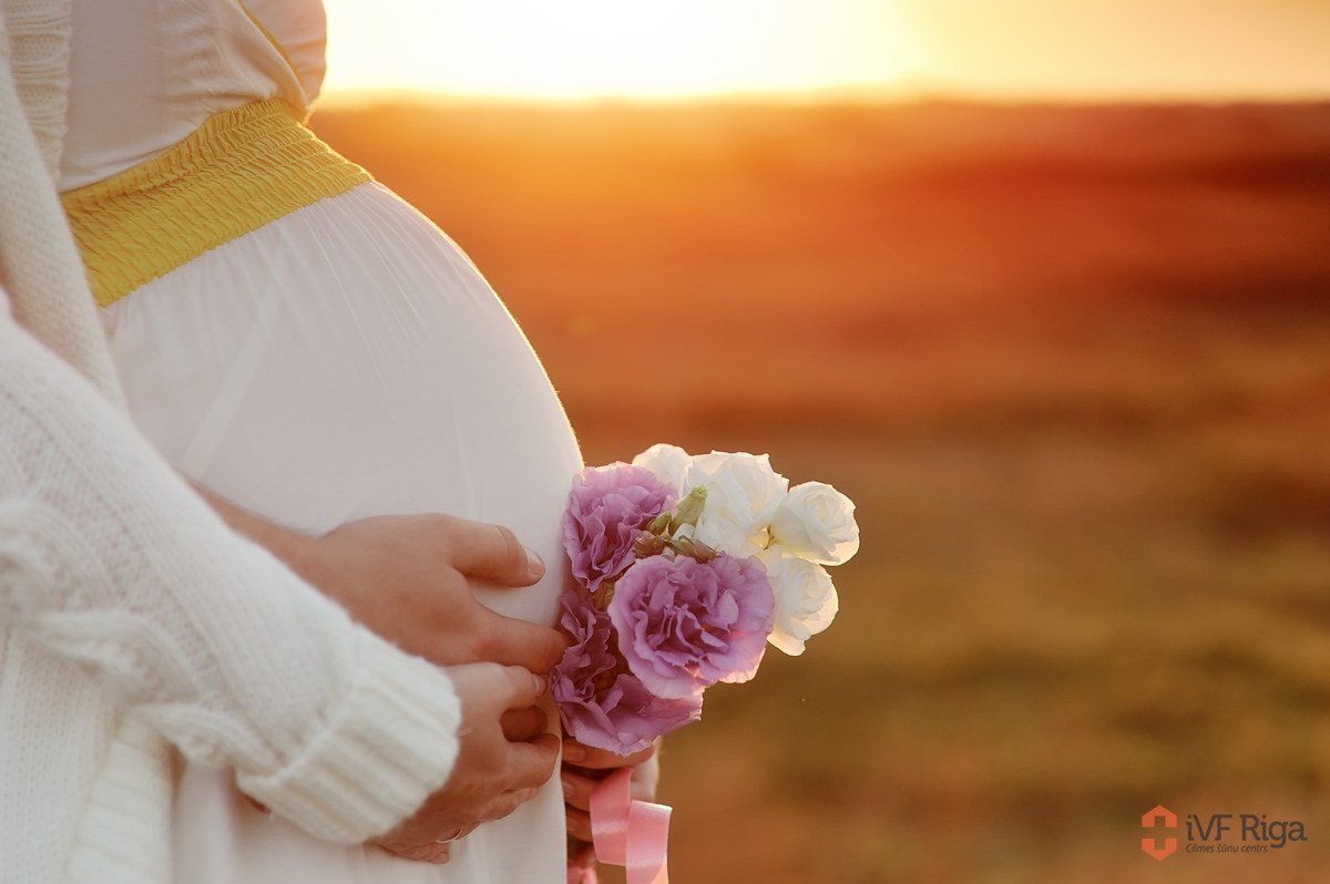 Выделения при беременности: когда стоит обратиться к врачу?